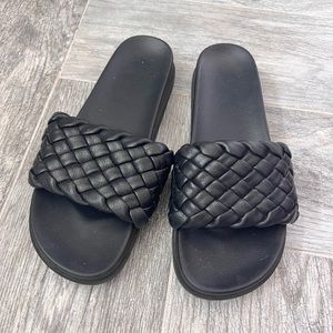 Braided Black Slides